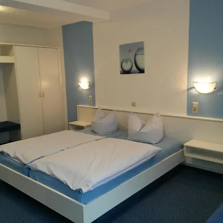 Hotel Hollaendischer Hof 2*