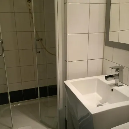 Hotel Hollaendischer Hof 2*